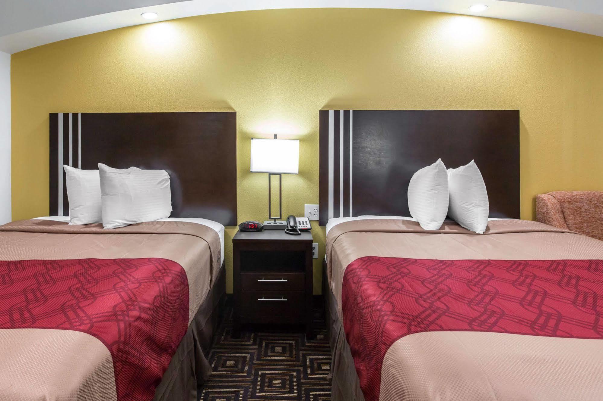 Scottish Inns & Suites Spring - Houston North Εξωτερικό φωτογραφία